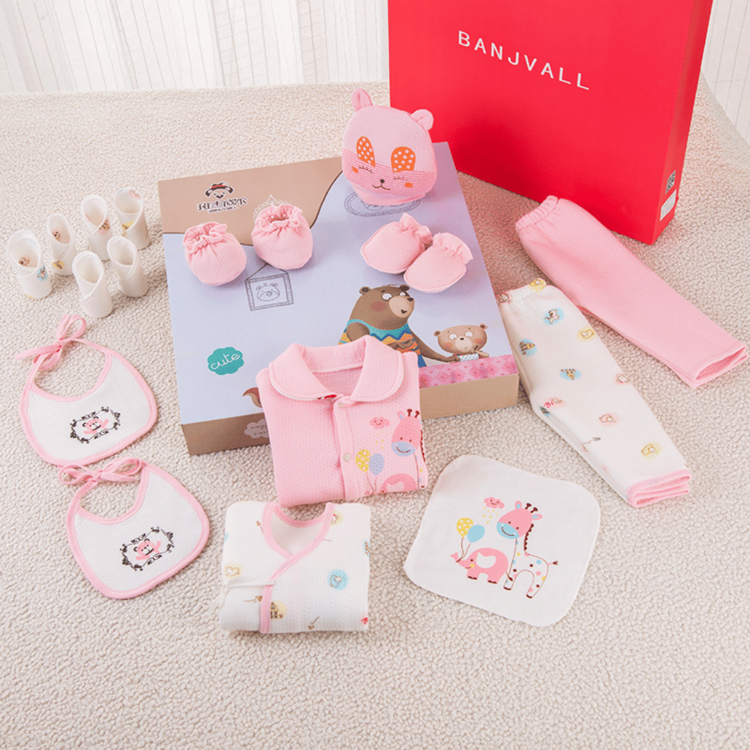 Happy Bear Newborn Gift Box – Soft Cotton Baby Set