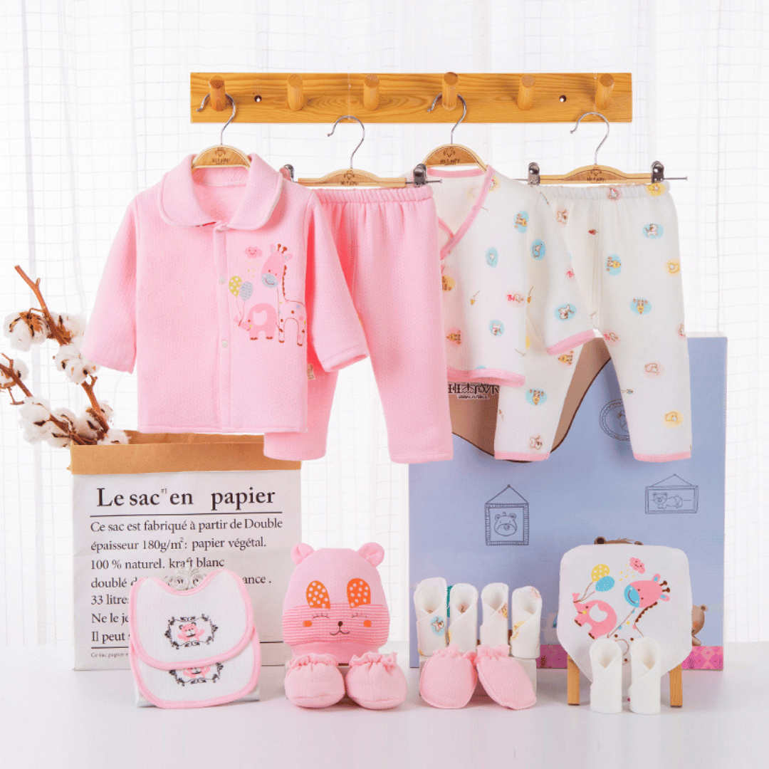 Happy Bear Newborn Gift Box – Soft Cotton Baby Set