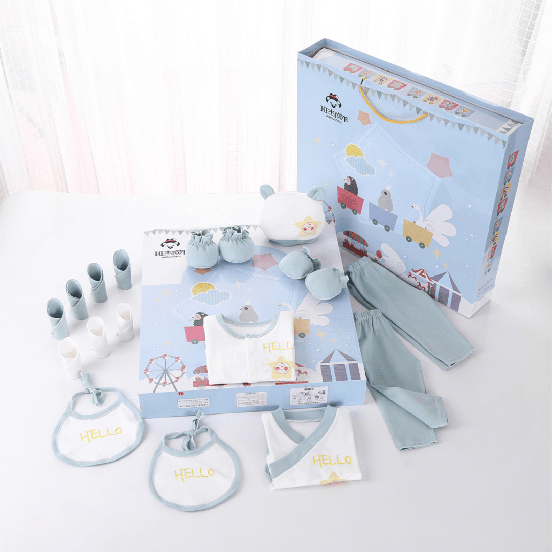 Tomorrow’s Star Newborn Gift Box – Soft Cotton Baby Set