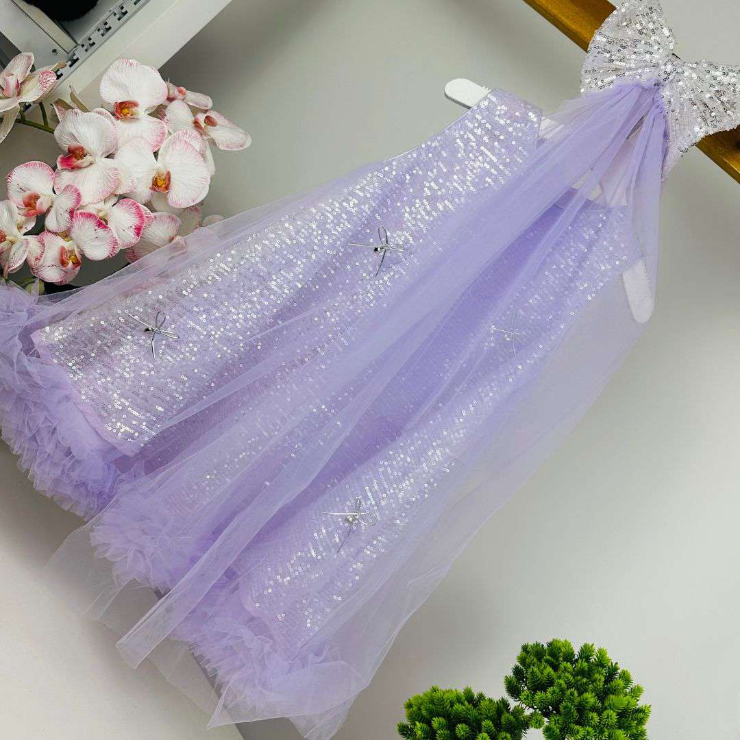 Sequin Party Dress with Bow Clip